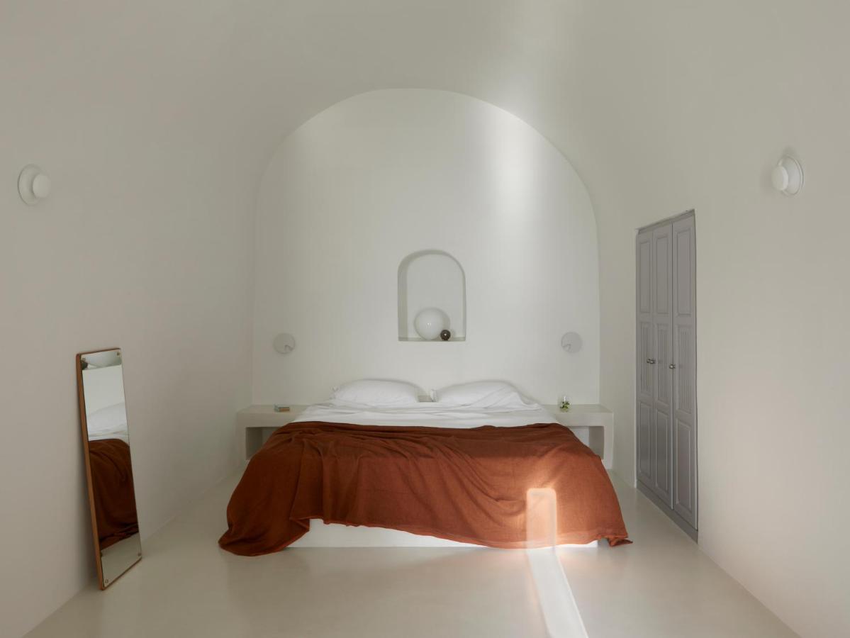 Inspire Santorini Luxury Villas Тира Экстерьер фото